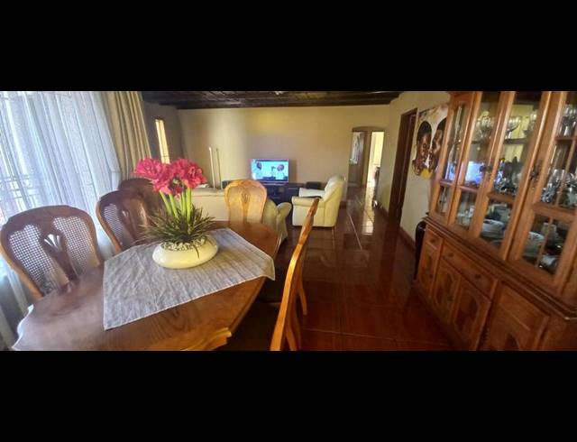 4 BEDROOM HOUSE FOR SALE IN MAMELODI WEST